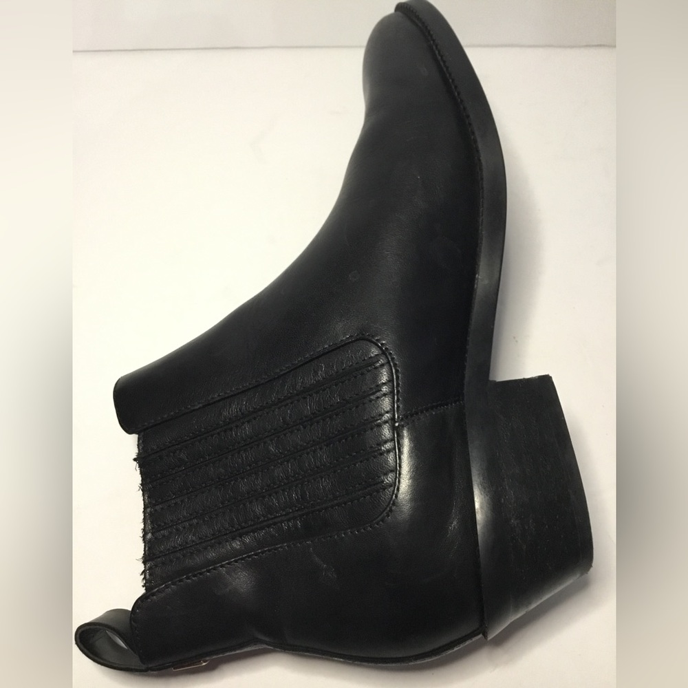 Lauren by Ralph Lauren Ericka Booties Size 6B - Picture 2 of 7